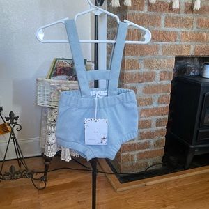 NWT delicat New York Infant boys Shortall size 9-18 months